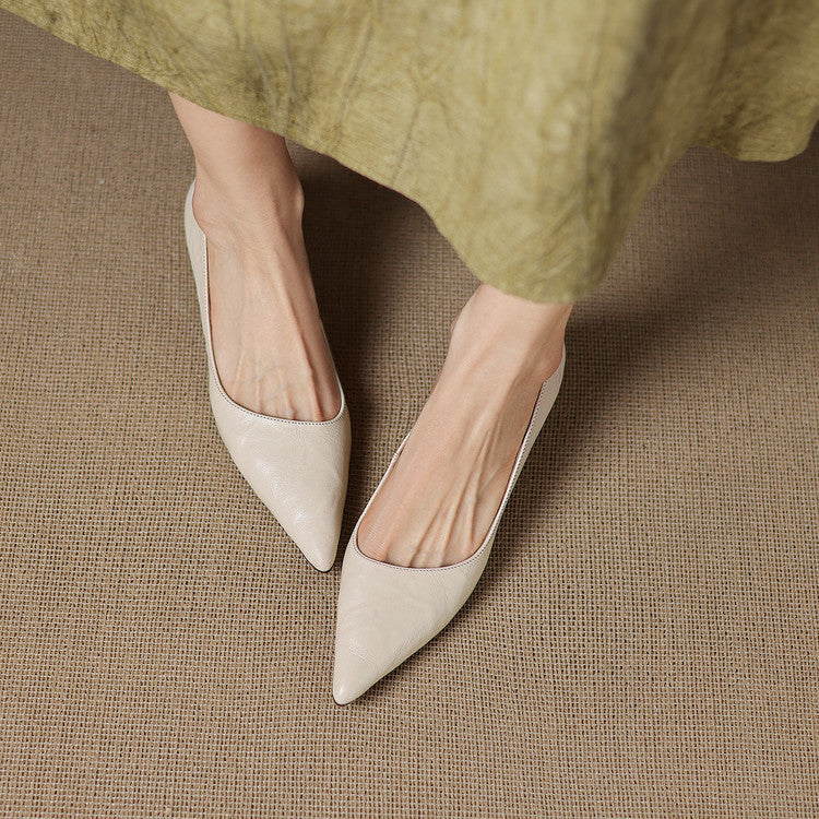 Elisoria™ Low-Heel Pointed Toe Pumps