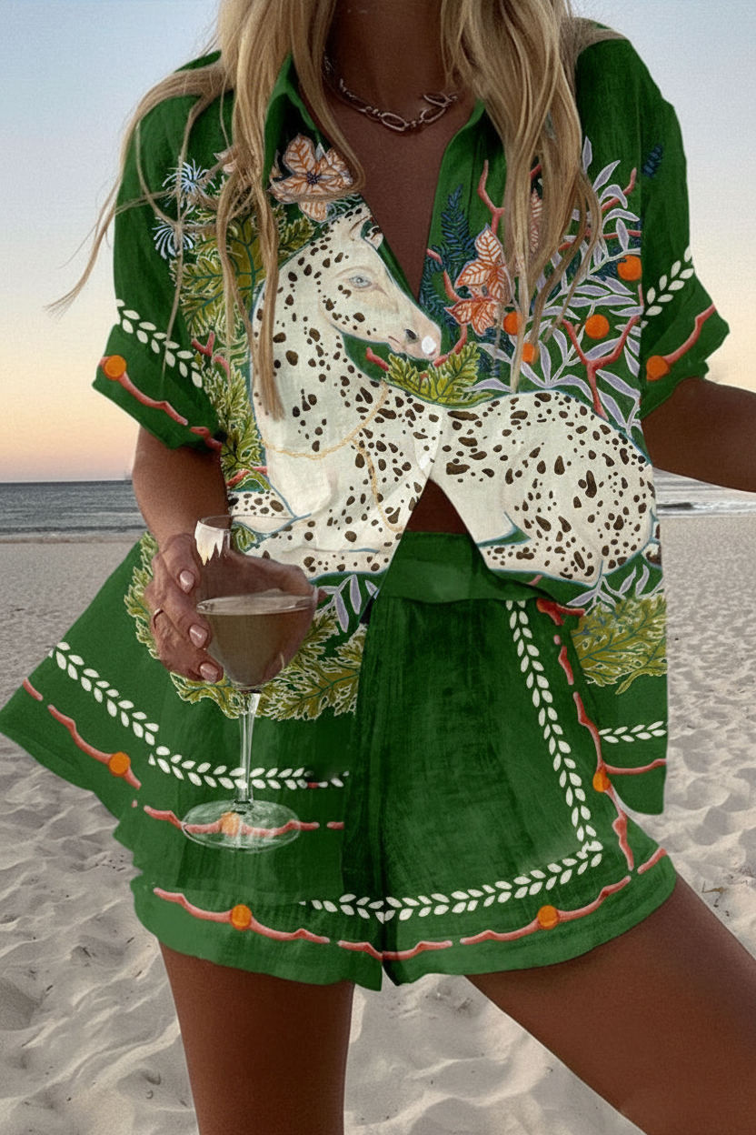 Céphira – Short Summer Suit with Horse Print